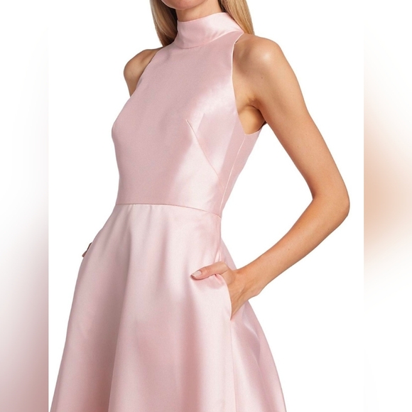 ML Monique Lhullier Halter Satin Ball Gown, Blush Pink NWT, sizss 8 & 10 - Picture 7 of 13